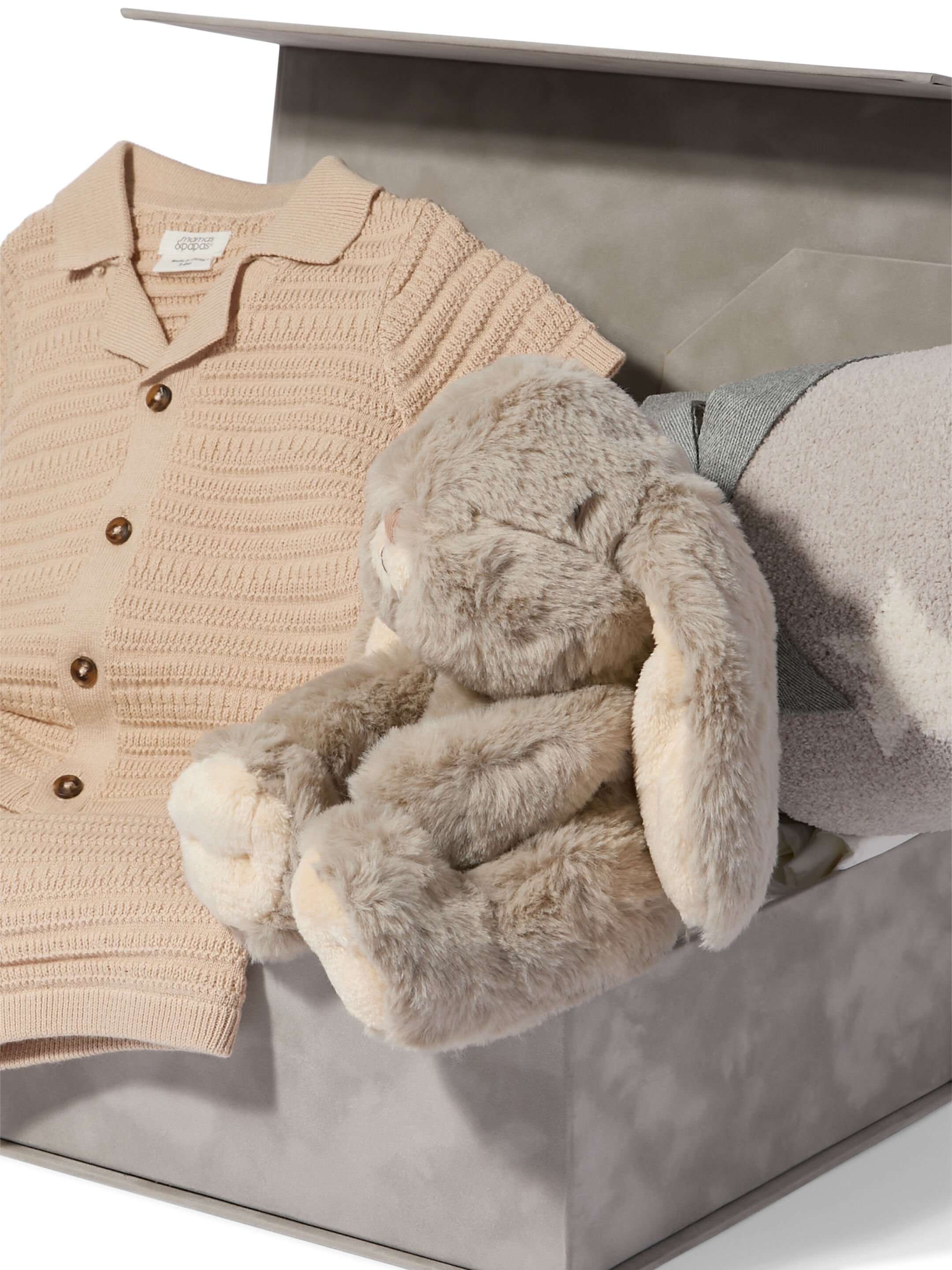 Knitted Polo Shirt & Shorts - 4 Piece Gift Set with Chenille Blanket Neutral image number 2